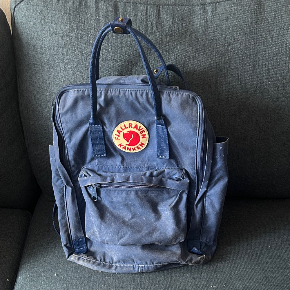 Fjallraven Kånken Mini Blue Backpack